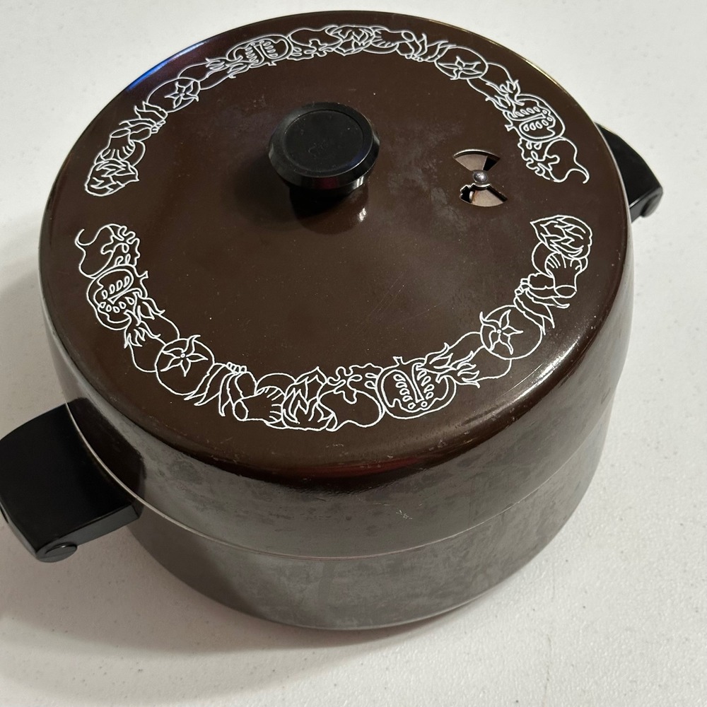 Wear Ever Registered Vintage 5 Quart Stock Pot & Lid Mid Century Modern MCM